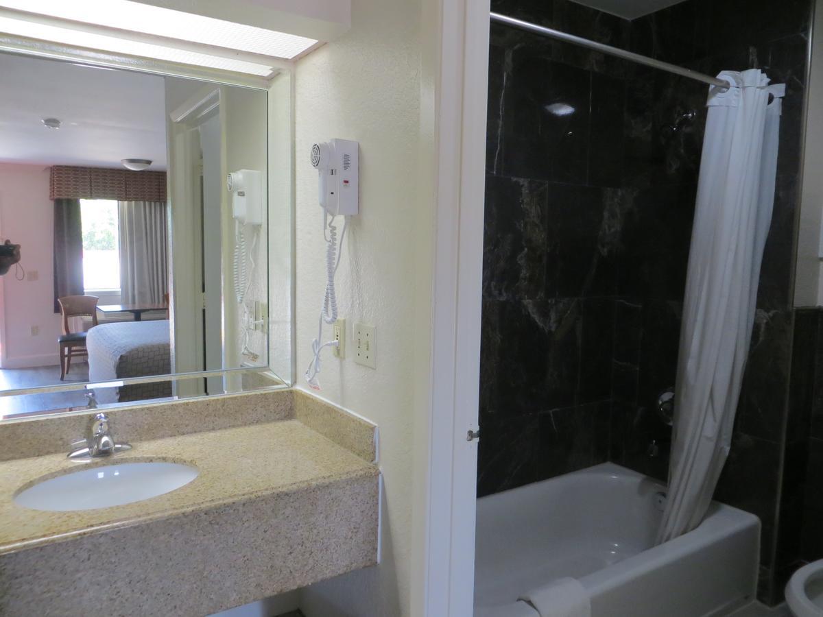 Palace Inn South Wayside Houston Ngoại thất bức ảnh